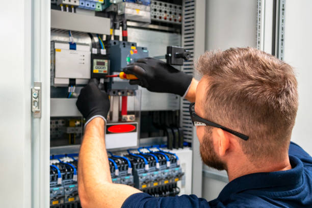 Best Electrical Outlet Repair  in Warrensburg, IL
